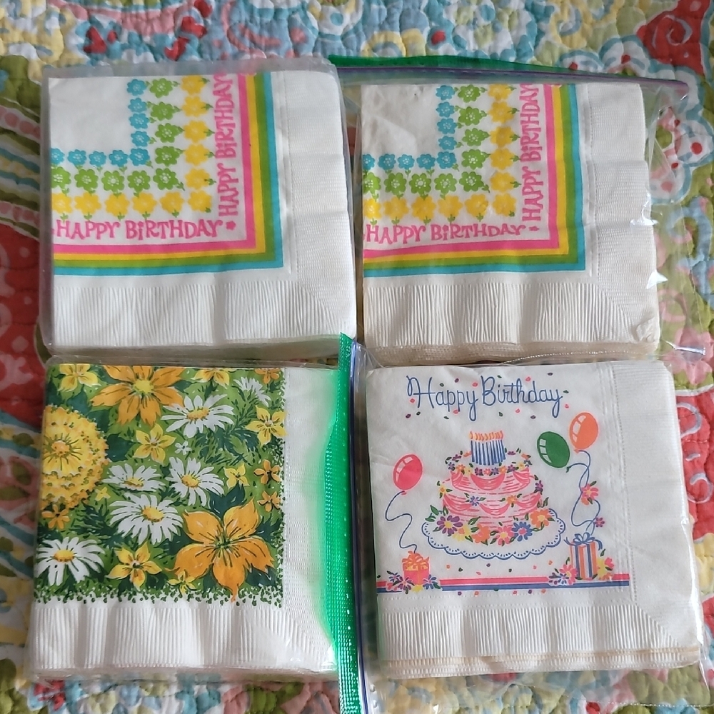 Vintage Colorful Birthday Party Napkins Set